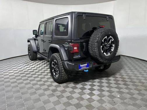Black Clearcoat 2024 Jeep Wrangler 4xe Rubicon