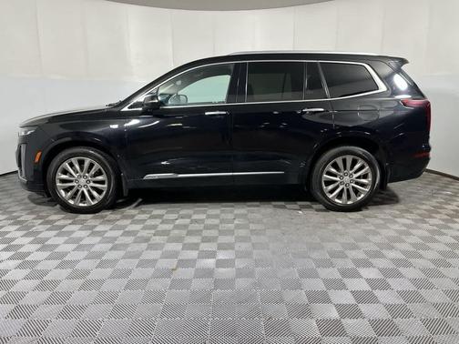 Stellar Black Metallic 2021 Cadillac XT6 Premium Luxury AWD