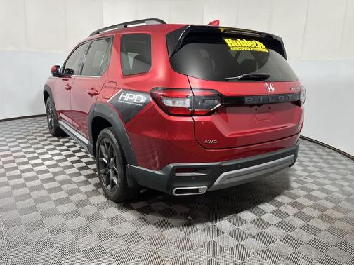 Maroon 2023 Honda Pilot Touring 8-Passenger