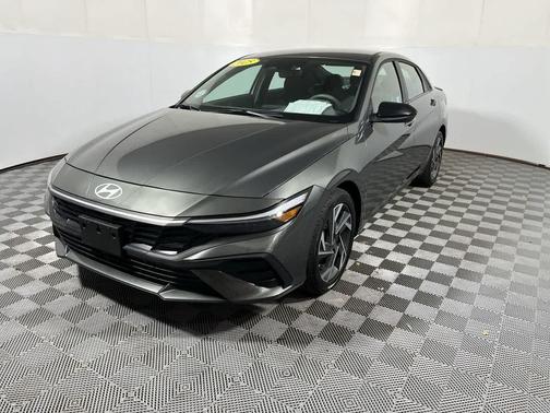 2025 Hyundai ELANTRA Sport