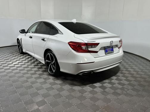 Platinum White Pearl 2019 Honda Accord Sport