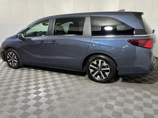 SILVER 2025 Honda Odyssey EX-L