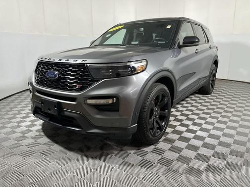 Carbonized Gray Metallic 2021 Ford Explorer ST