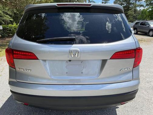 Lunar Silver Metallic 2016 Honda Pilot EX-L
