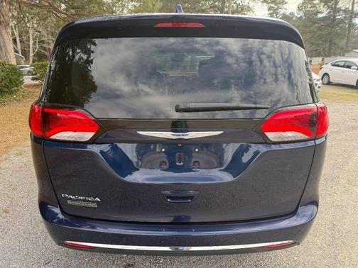 2018 Chrysler Pacifica Touring-L Plus