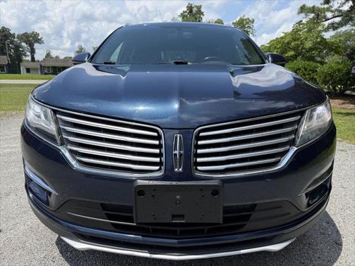 2015 Lincoln MKC Base