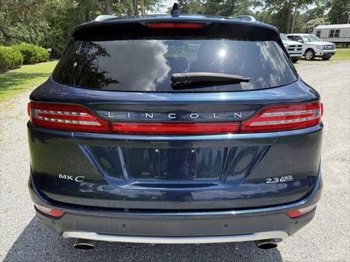 2015 Lincoln MKC Base