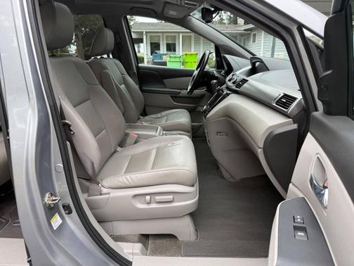 2016 Honda Odyssey Touring Elite