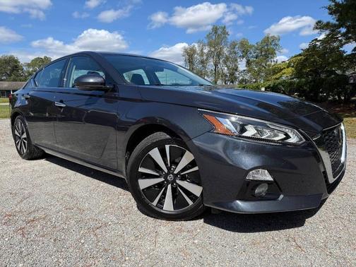 2021 Nissan Altima 2.5 SL