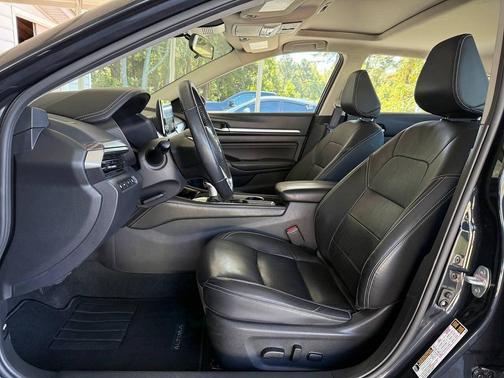 2021 Nissan Altima 2.5 SL