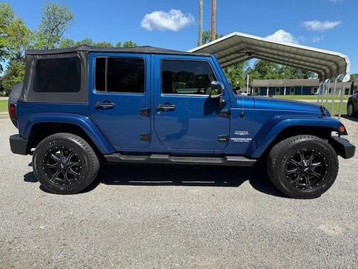 2010 Jeep Wrangler Unlimited Sahara
