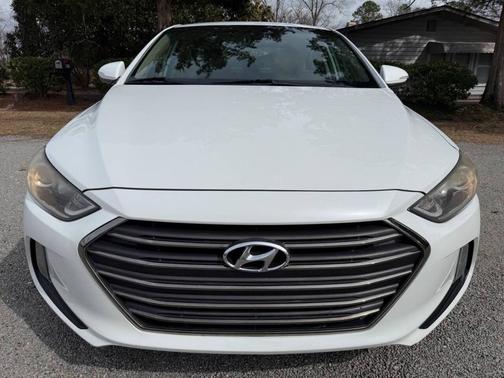 2017 Hyundai ELANTRA Limited