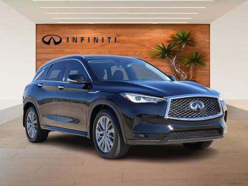2025 INFINITI QX50 LUXE
