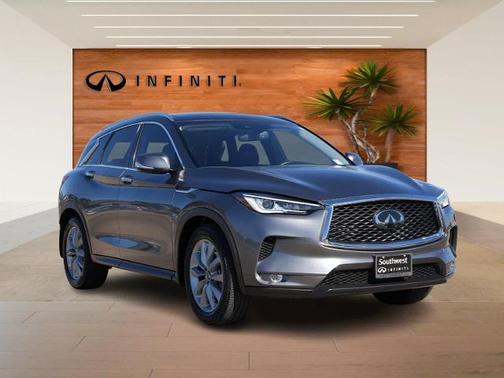 2022 INFINITI QX50 LUXE