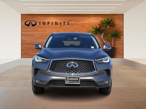 2022 INFINITI QX50 LUXE