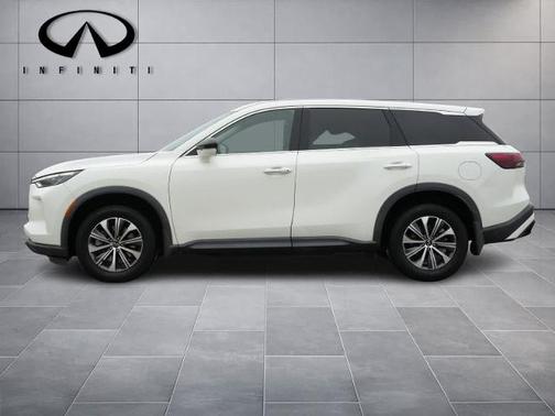 Glacier White 2023 INFINITI QX60 PURE