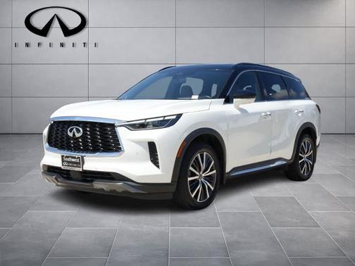 2 Tone Majestic White 2023 INFINITI QX60 AUTOGRAPH