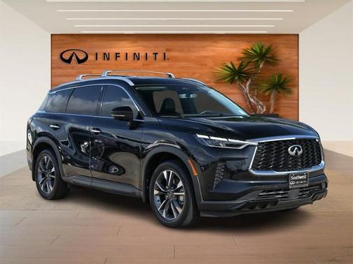 2024 INFINITI QX60 LUXE