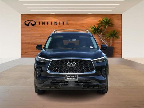 2024 INFINITI QX60 LUXE