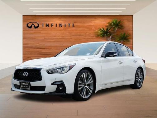 2023 INFINITI Q50 SENSORY