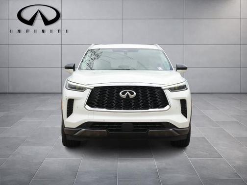 Majestic White 2023 INFINITI QX60 SENSORY