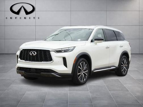 Majestic White 2023 INFINITI QX60 SENSORY