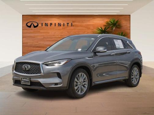 2024 INFINITI QX50 LUXE