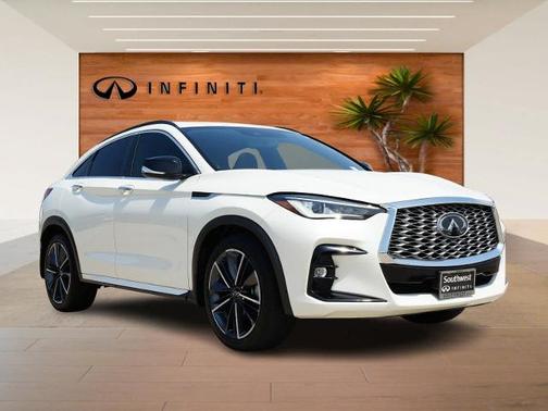 2023 INFINITI QX55 LUXE