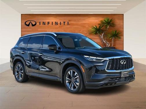 2024 INFINITI QX60 LUXE