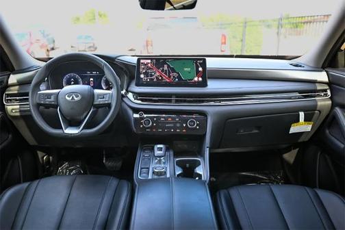 2024 INFINITI QX60 LUXE
