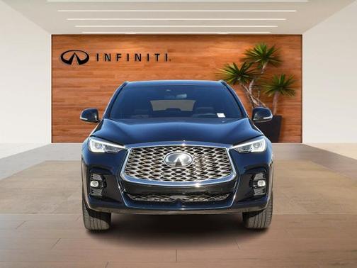 2022 INFINITI QX55 LUXE