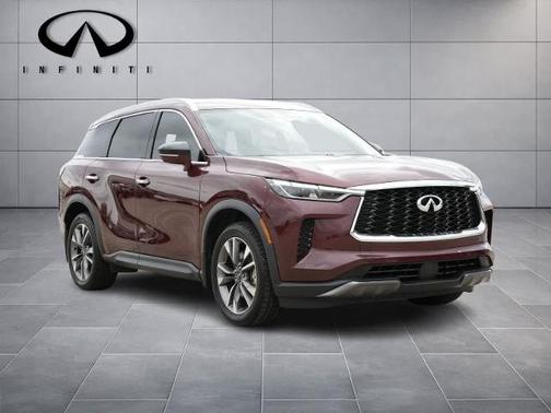 Deep Bordeaux 2022 INFINITI QX60 LUXE
