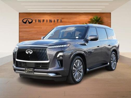 2025 INFINITI QX80 LUXE