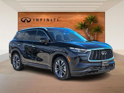 2024 INFINITI QX60 LUXE