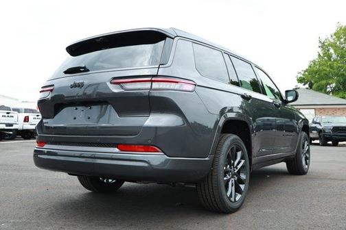 Metallic 2026 Jeep Grand Cherokee L Limited