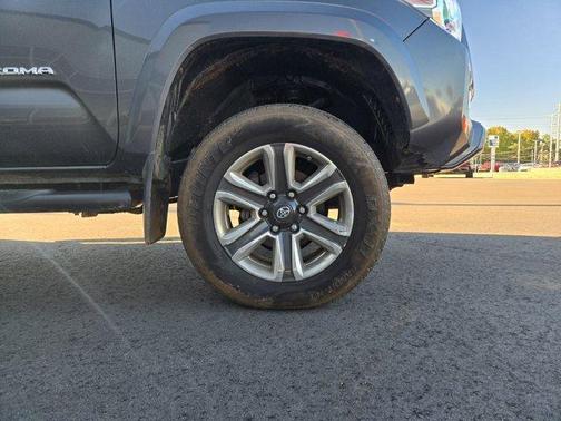 2017 Toyota Tacoma Limited