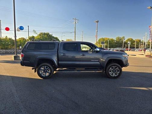 2017 Toyota Tacoma Limited