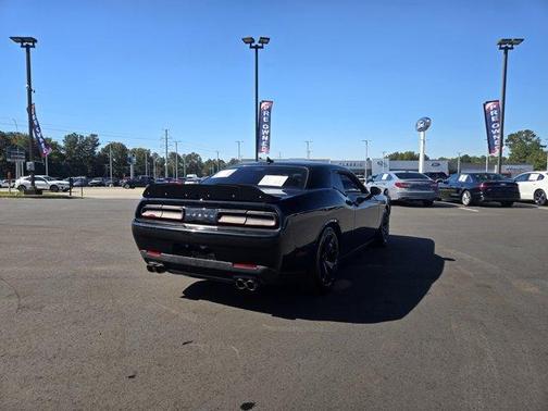 2016 Dodge Challenger R/T Plus