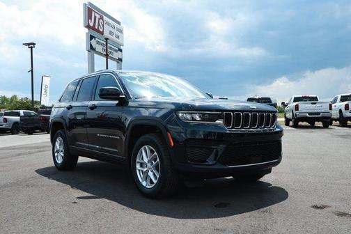 Diamond Black 2026 Jeep Grand Cherokee Laredo X