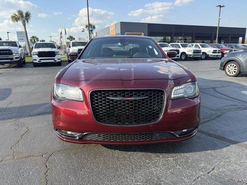 2023 Chrysler 300 S