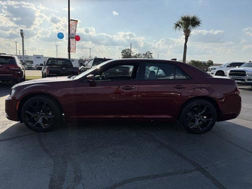 2023 Chrysler 300 S