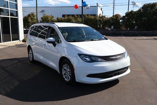 2021 Chrysler Voyager LXI