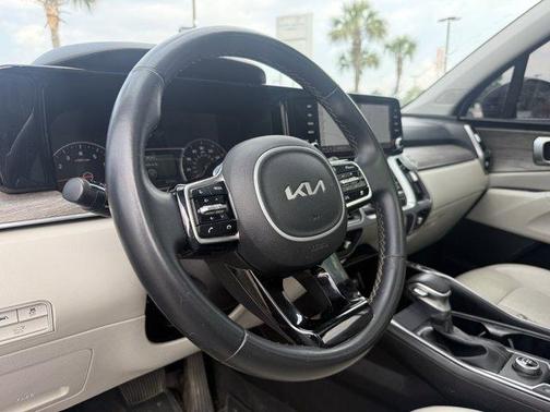2022 Kia Sorento EX