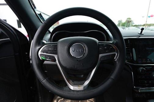 Diamond Black 2021 Jeep Grand Cherokee Laredo X