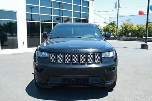 Diamond Black 2021 Jeep Grand Cherokee Laredo X