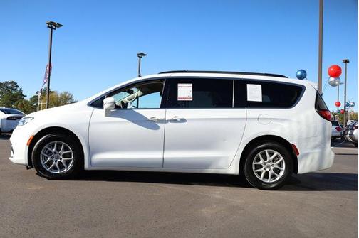 2022 Chrysler Pacifica Touring-L