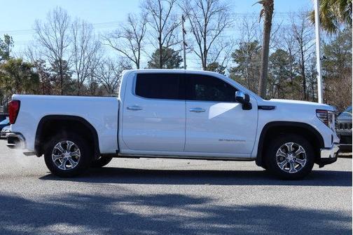 2025 GMC Sierra 1500 SLT