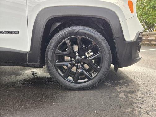 2017 Jeep Renegade Altitude