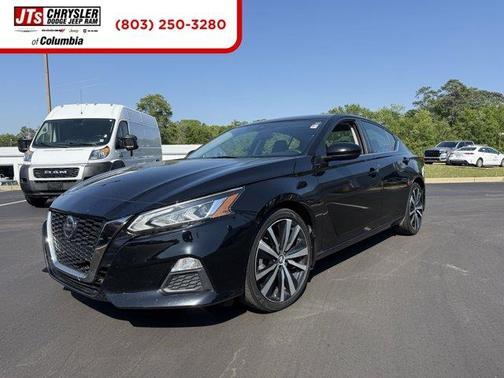 2022 Nissan Altima 2.5 SR