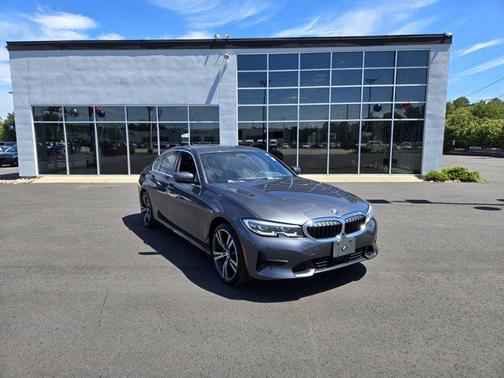 2021 BMW 330 i xDrive